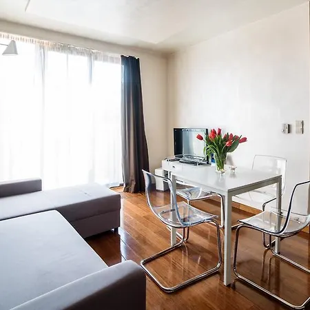 Apartment Palace