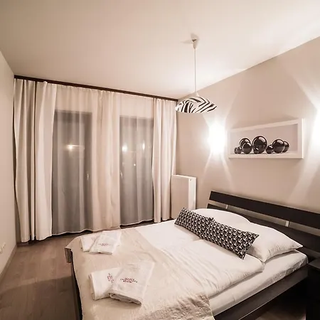 Apartment Palace