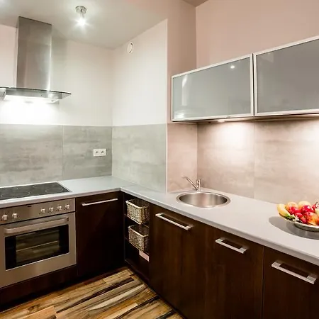 Apartment Palace
