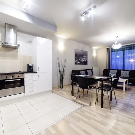 Apartament Palace *